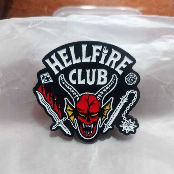 Stranger Things - Hellfire Club - Large Enamel Pin - Picture 4 of 7
